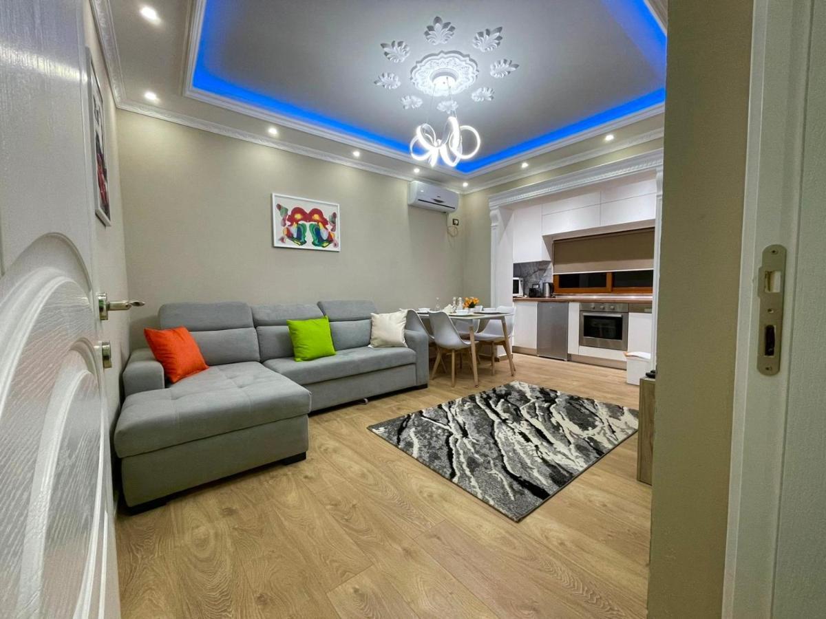 Durres Rebi Apartment Buitenkant foto