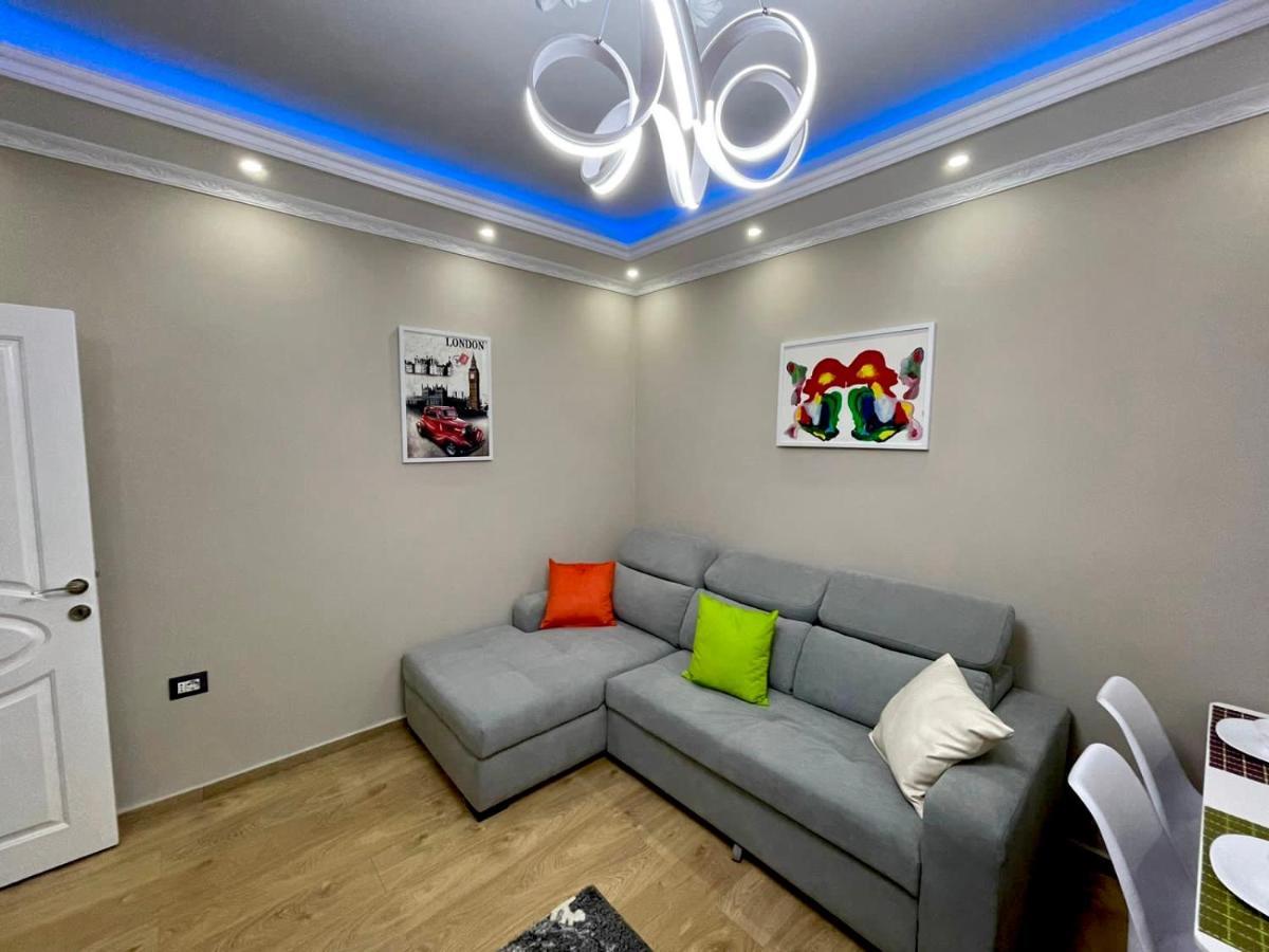 Durres Rebi Apartment Buitenkant foto