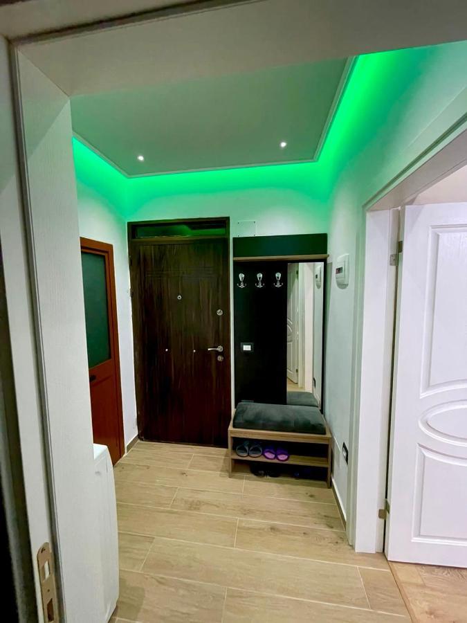 Durres Rebi Apartment Buitenkant foto
