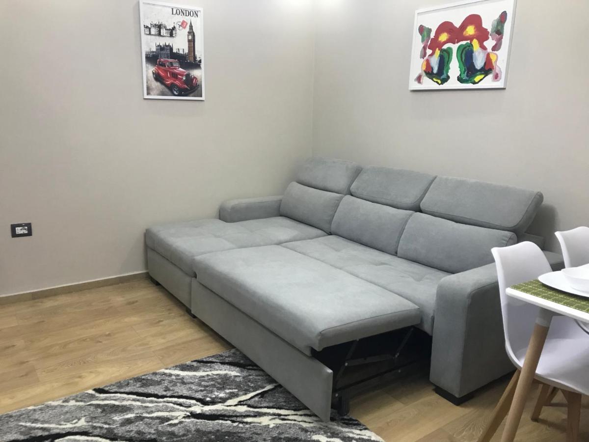 Durres Rebi Apartment Buitenkant foto
