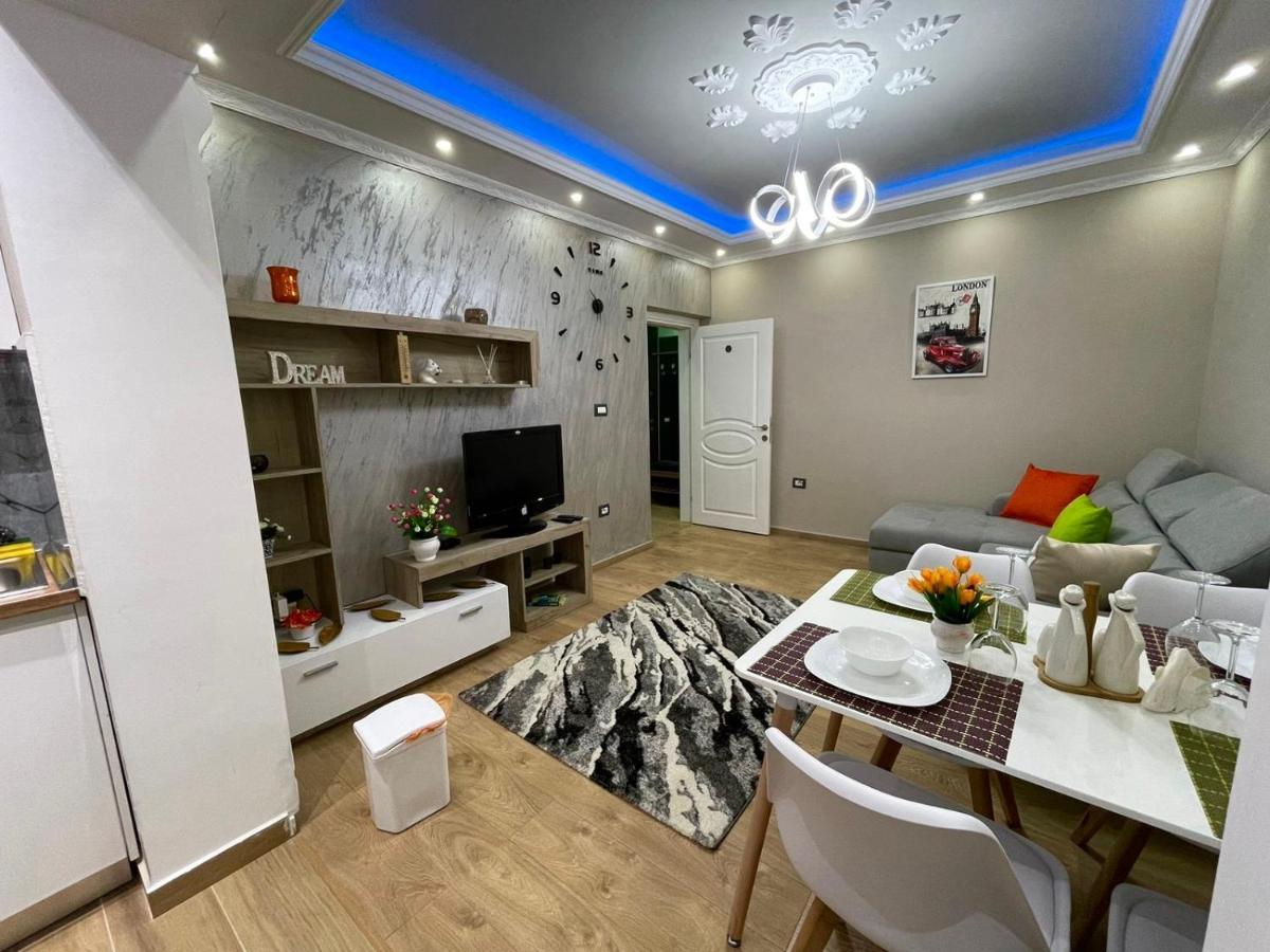 Durres Rebi Apartment Buitenkant foto